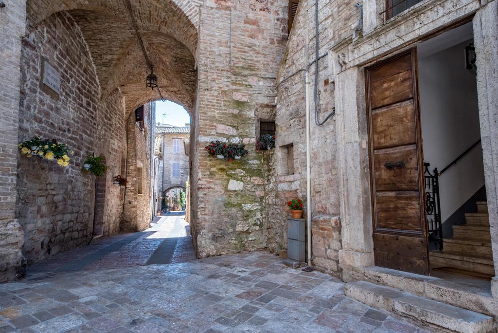 Appartmento In Via San Rufino Assisi Exterior photo